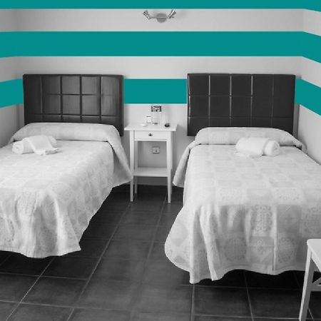 Defensa 821 Bed And Breakfast Buenos Aires Buitenkant foto
