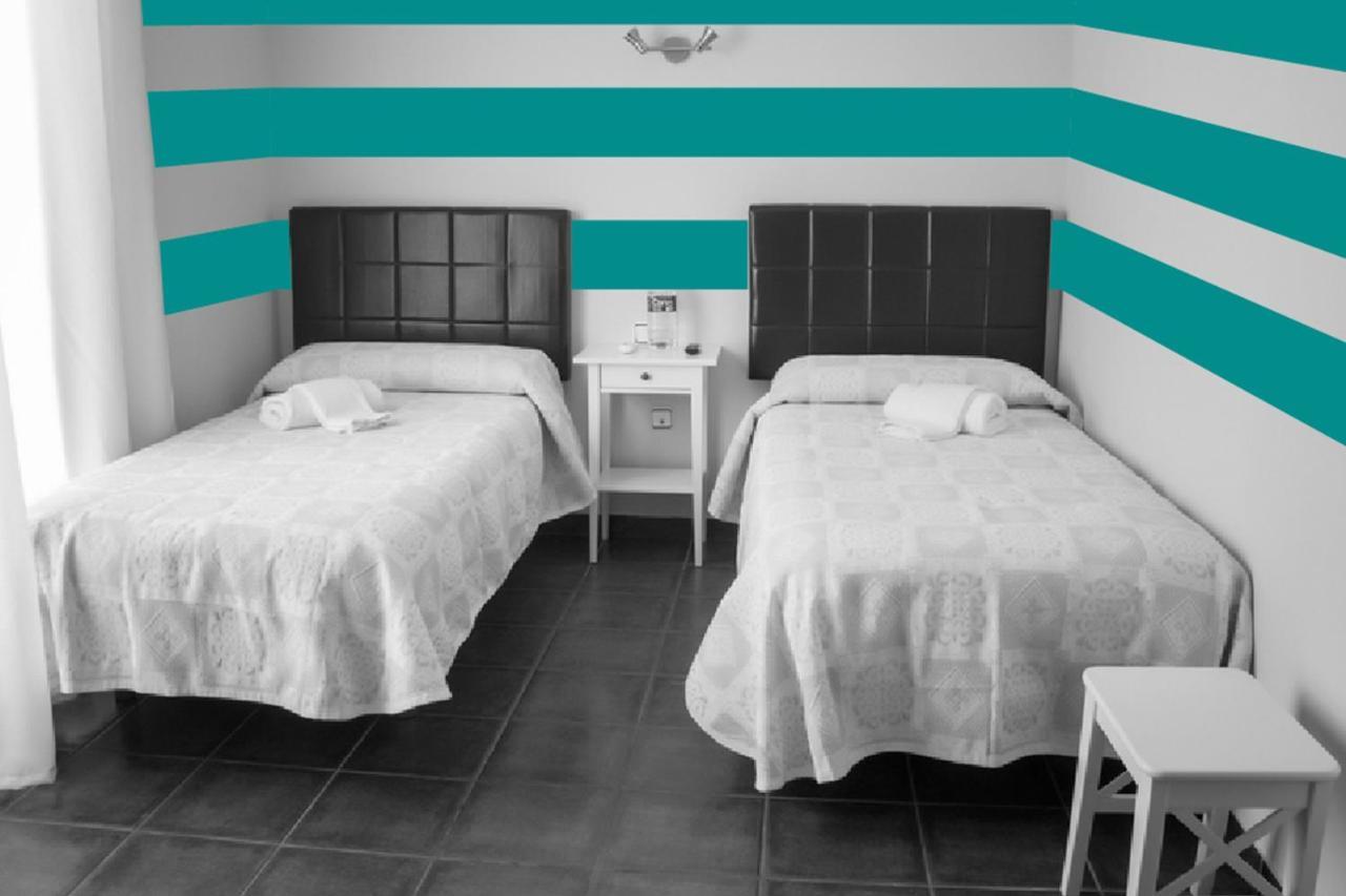 Defensa 821 Bed And Breakfast Buenos Aires Buitenkant foto